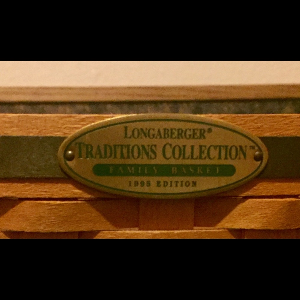 Longaberger 1995 Traditions Family Basket
